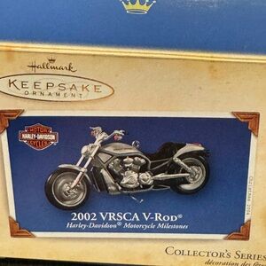 Hallmark 2002 VRSCA V-Rod Harley Davidson diecast metal dated 2004